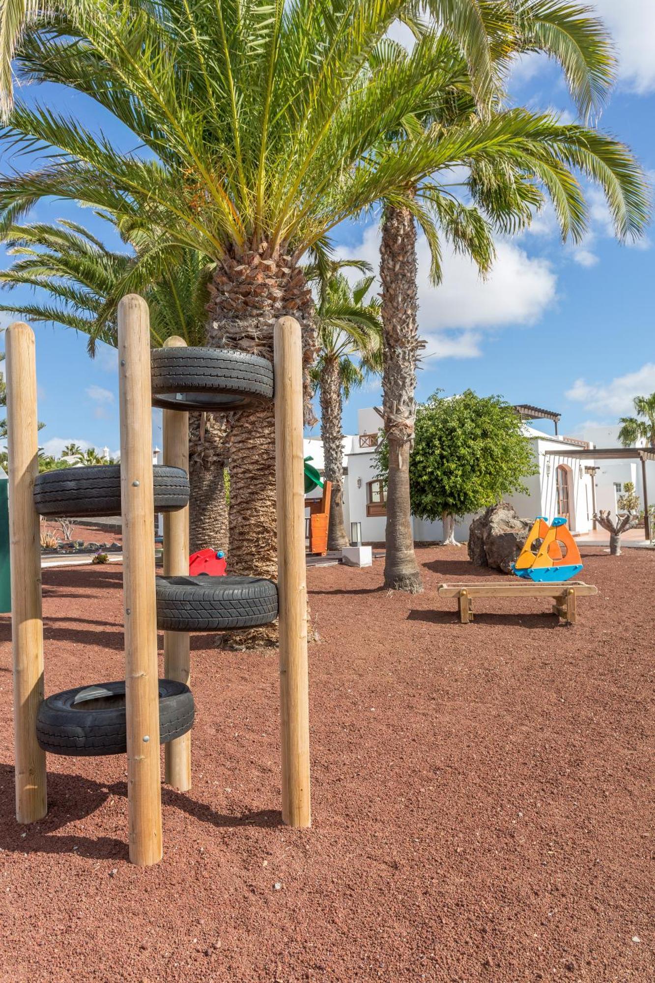 אפרטהוטל פלאיה בלנקה Jardines Del Sol מראה חיצוני תמונה