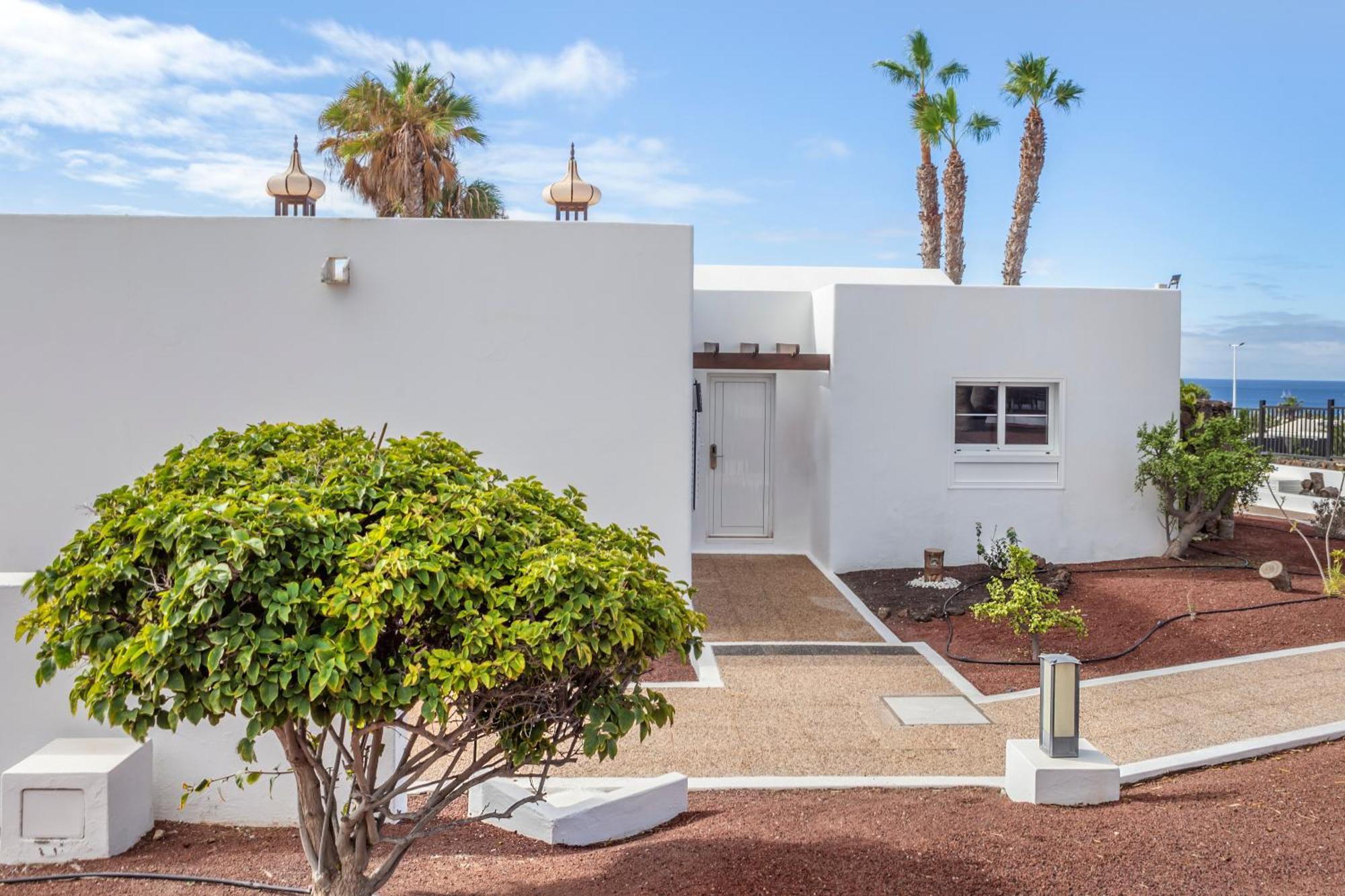 אפרטהוטל פלאיה בלנקה Jardines Del Sol מראה חיצוני תמונה
