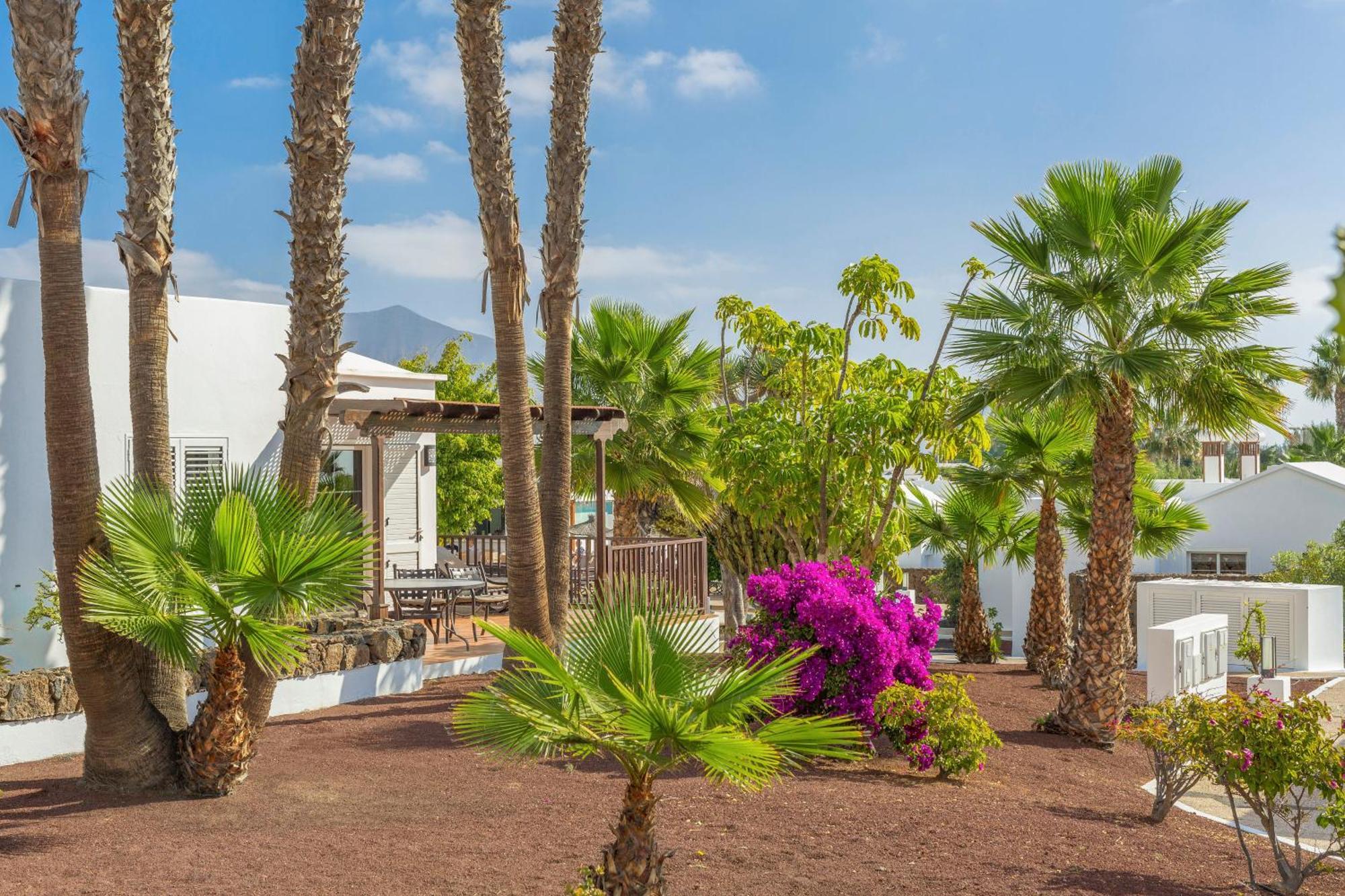 אפרטהוטל פלאיה בלנקה Jardines Del Sol מראה חיצוני תמונה