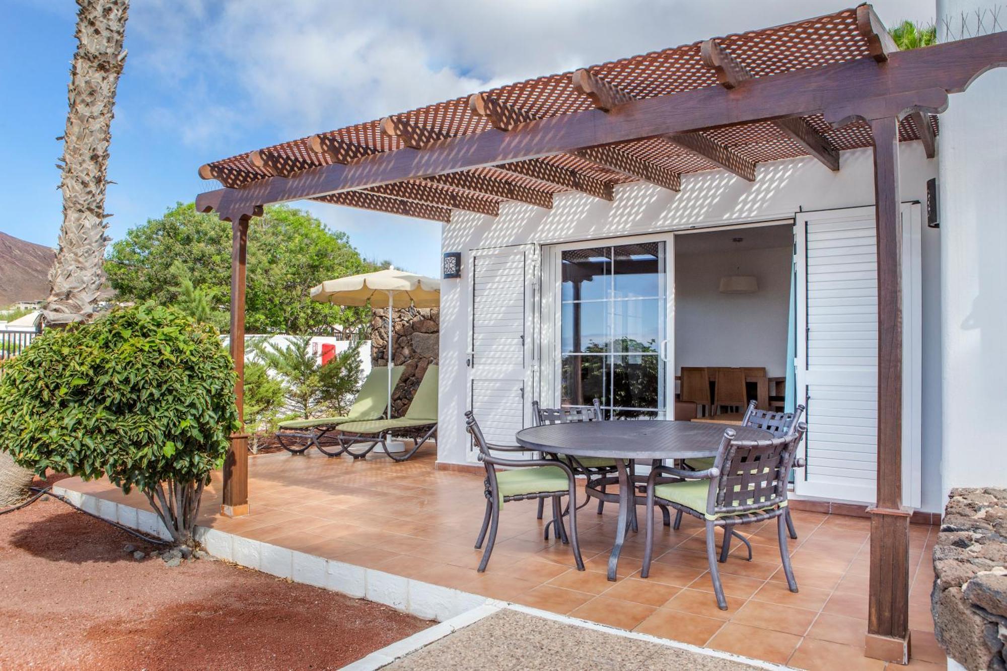 אפרטהוטל פלאיה בלנקה Jardines Del Sol מראה חיצוני תמונה