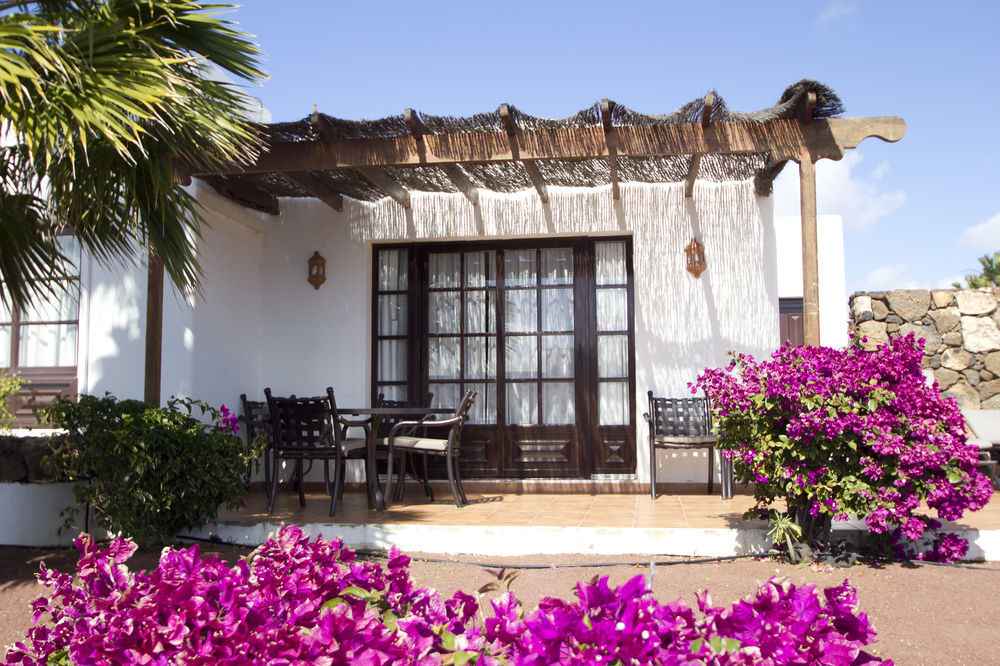 אפרטהוטל פלאיה בלנקה Jardines Del Sol מראה חיצוני תמונה
